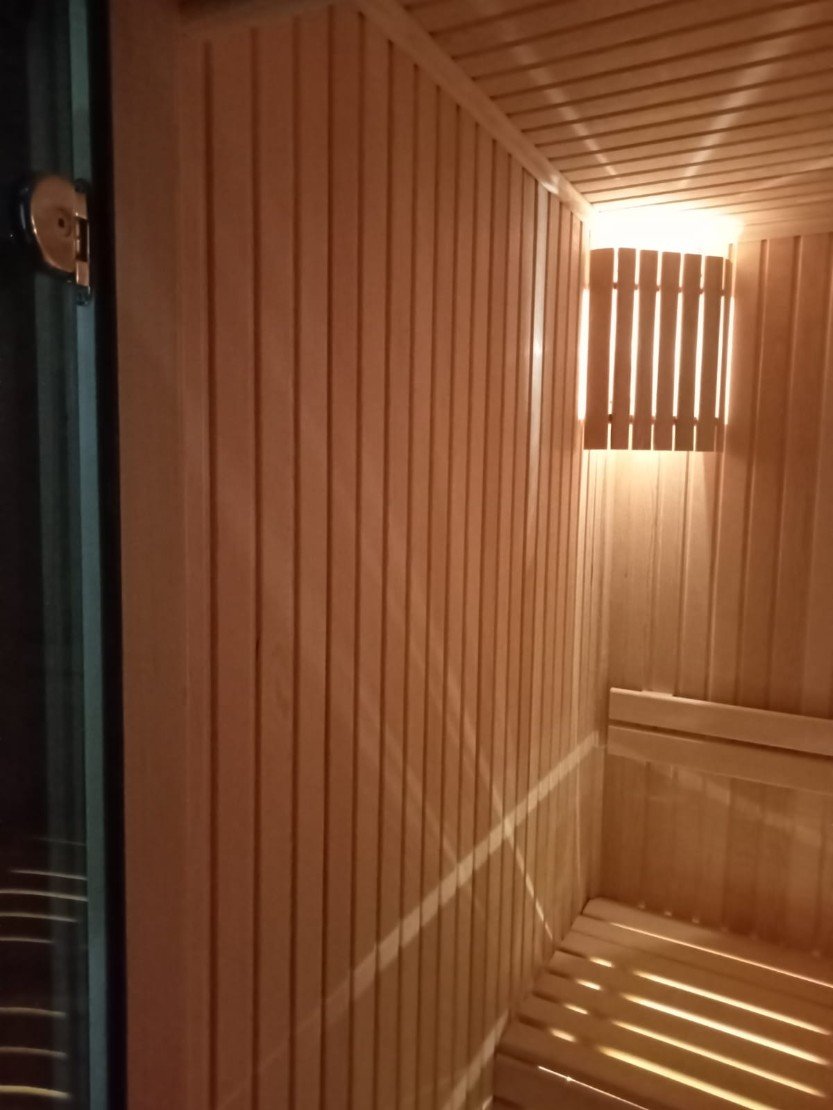 c010e338-59a4-48d4-987e-869dfa9f40f5